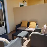 Apartment Oura T1 Coral , Close To The Strip, Swimming Pool, Wi Fi, A/c *