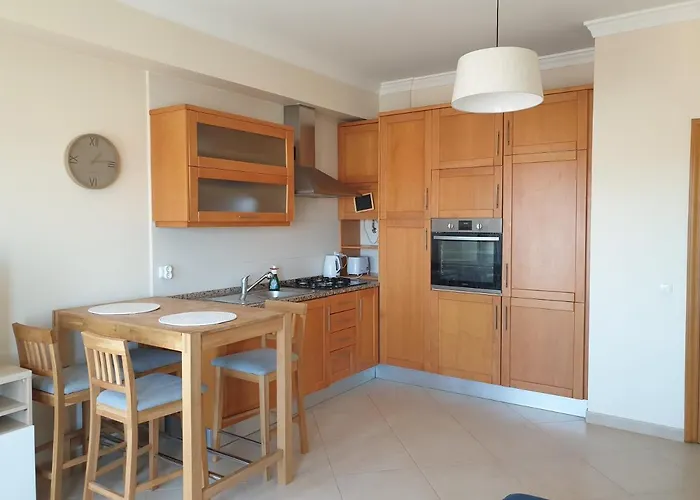 Lejlighed Oura T1 Coral , Close To The Strip, Swimming Pool, Wi Fi, A/c