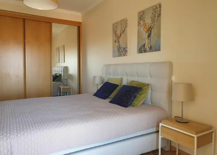 Oura T1 Coral , Close To The Strip, Swimming Pool, Wi Fi, A/c *