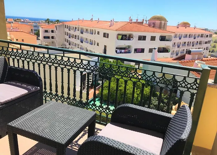 Oura T1 Coral , Close To The Strip, Swimming Pool, Wi Fi, A/c Lejlighed *